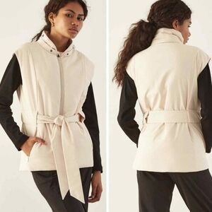 ADAY City Summits Vest - Cream - Size Medium